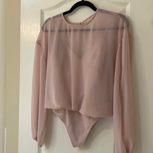 Aritizia Wilfred bodysuit blouse